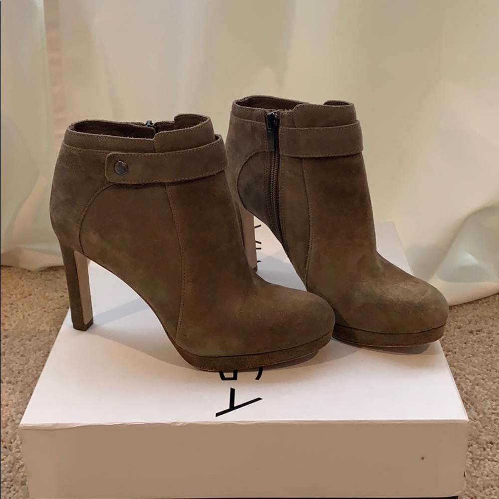 Booties - Picture 3 of 4